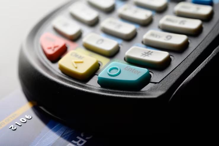 مالیات دستگاه کارتخوان در مقابل کش لس